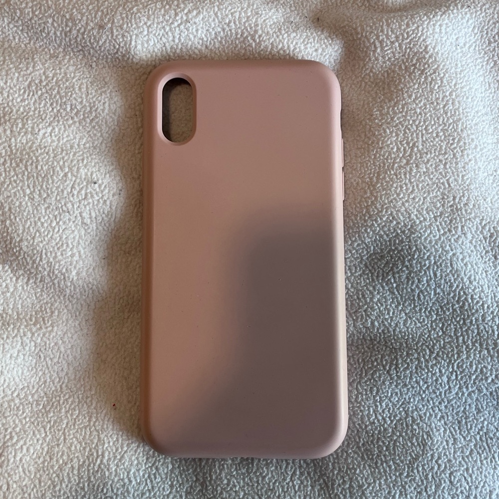 IPHONE XR SILICONE CASE